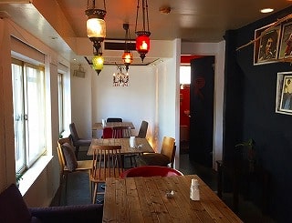 落ち着いた喫茶店